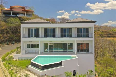 villa-blanca-for-sale-papagayo-real-estate-001